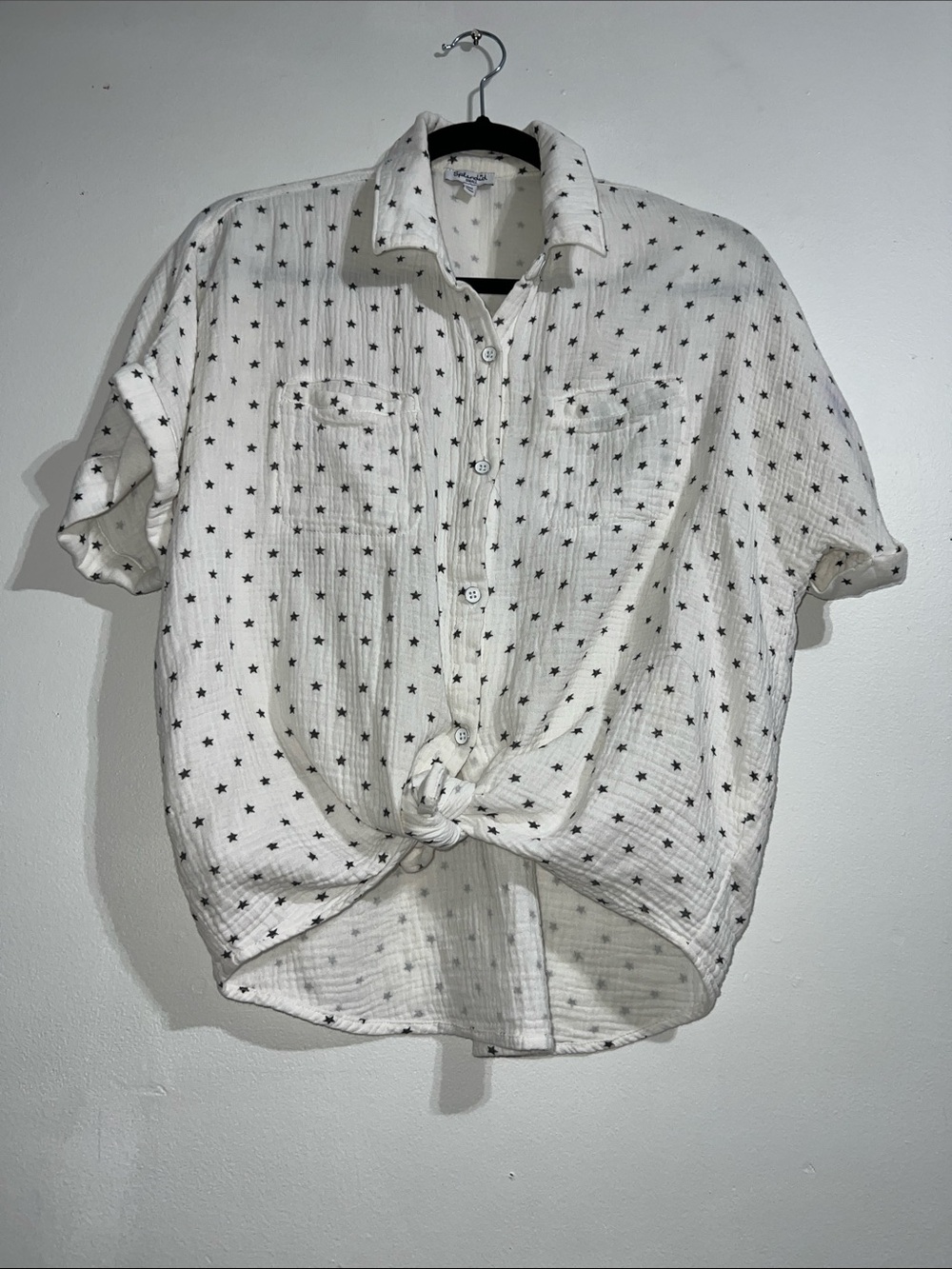 Splendid White Short-Sleeve Button-Down with Black Star Print